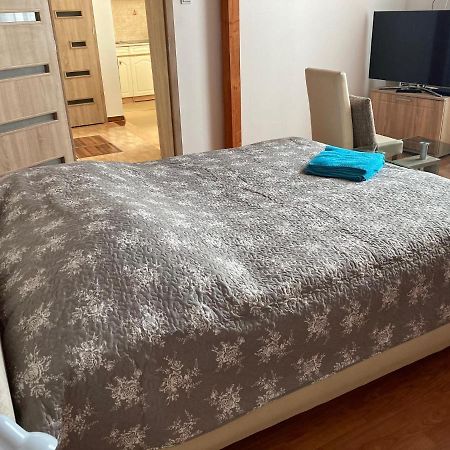 Szechenyi Apartman Eger Buitenkant foto