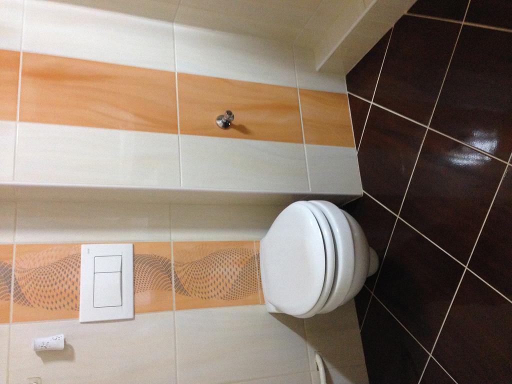 Szechenyi Apartman Eger Buitenkant foto